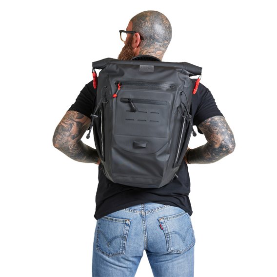 Red Paddle Original Waterproof Backpack 30 Liter Trockenrucksack Packsack obsidian black hier im Rucksacke Online Shop gunstig